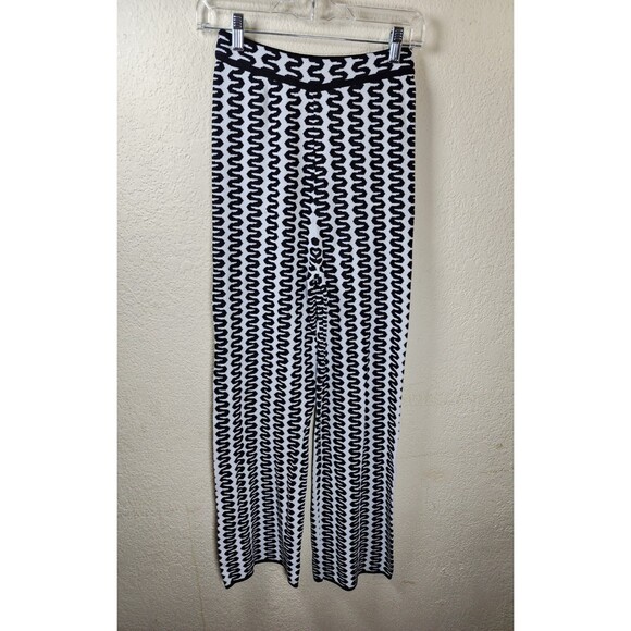 Lucy Paris Womens S Black White Geometric Wave Knit Sweater Pants High Rise - Picture 3 of 6